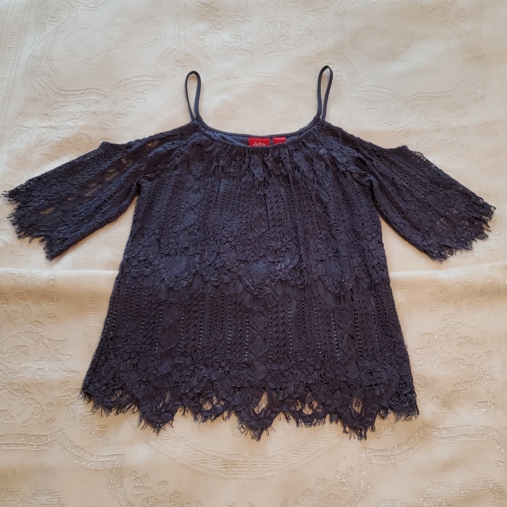 Brand New Women's Off The Shoulder Top